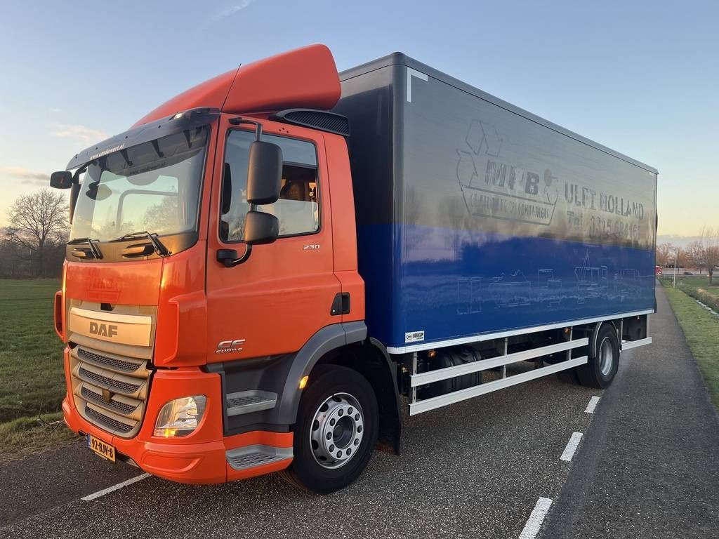 Box truck DAF CF230FA 4x2 Diesel 234 hp 2017