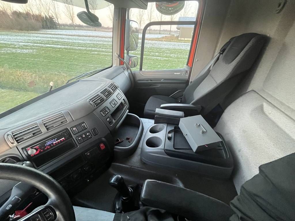 Box truck DAF CF230FA 4x2 Diesel 234 hp 2017