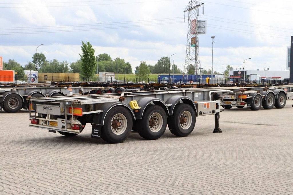 Van Hool 20FT/30FT ADR (EX/II EX/III FL AT) BPW + drum ALCOA galvanized liftaxle