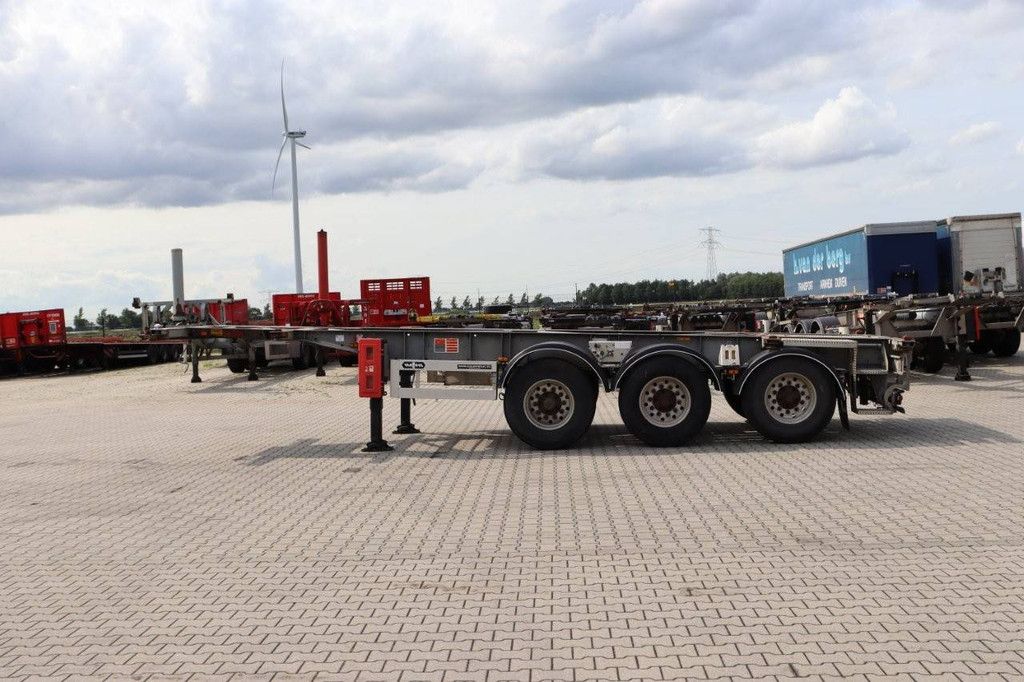 Van Hool 20FT/30FT ADR (EX/II EX/III FL AT) BPW + drum ALCOA galvanized liftaxle