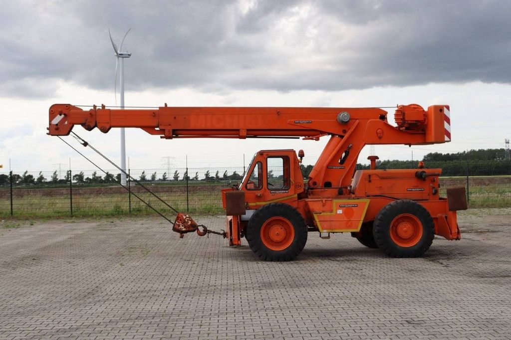 Komatsu GALION 150FA 4-RAD-ANTRIEB + 4-RAD-LENKUNG CE-Kennzeichnung, gültige Tests vollständig dokumentiert