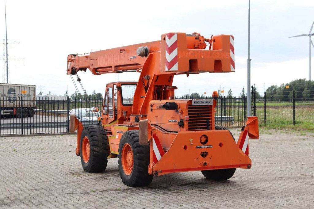 Komatsu GALION 150FA 4-RAD-ANTRIEB + 4-RAD-LENKUNG CE-Kennzeichnung, gültige Tests vollständig dokumentiert