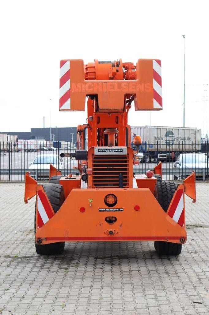 Komatsu GALION 150FA 4-RAD-ANTRIEB + 4-RAD-LENKUNG CE-Kennzeichnung, gültige Tests vollständig dokumentiert