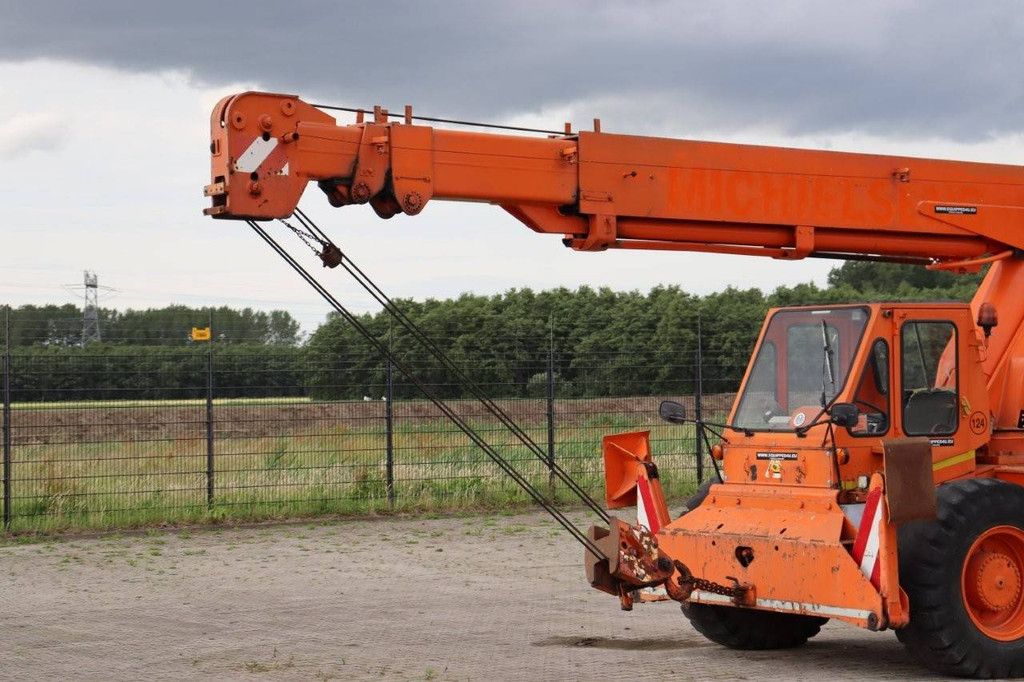 Komatsu GALION 150FA 4-RAD-ANTRIEB + 4-RAD-LENKUNG CE-Kennzeichnung, gültige Tests vollständig dokumentiert