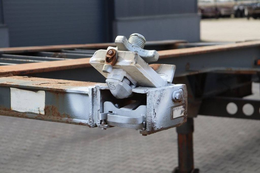 SCHMITZ 40FT HC chassis disc brakes lift axle