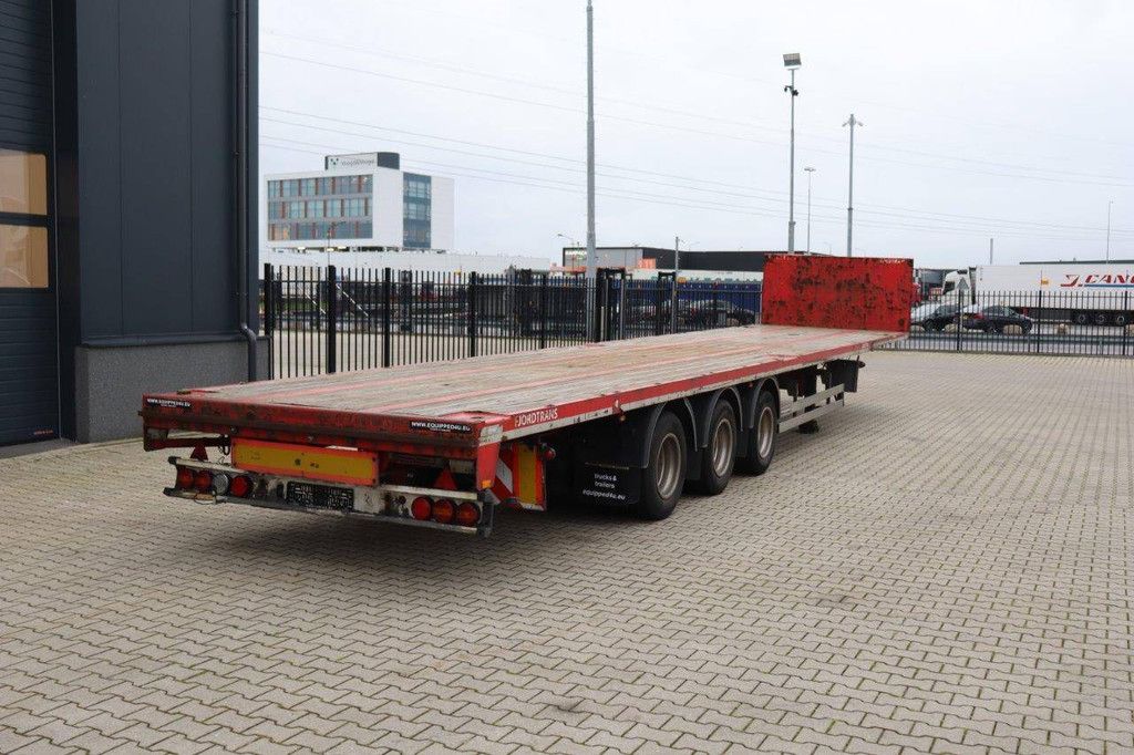 Kel-Berg Heavy-duty Mega-flatbed Twist-locks