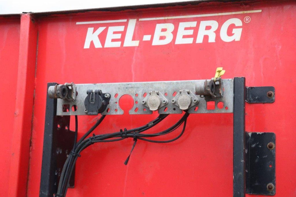 Kel-Berg Heavy-duty Mega-flatbed Twist-locks