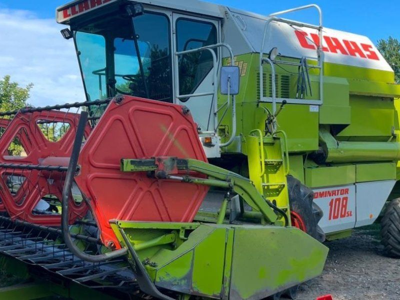 Claas DOMINATOR 108 SL