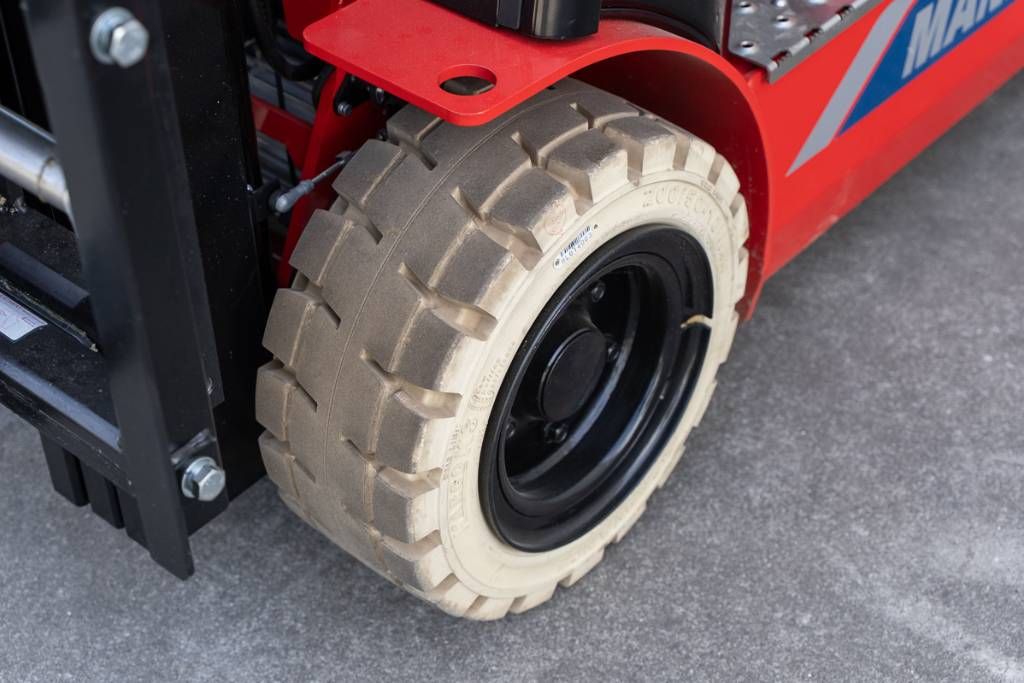 Manitou ME 320