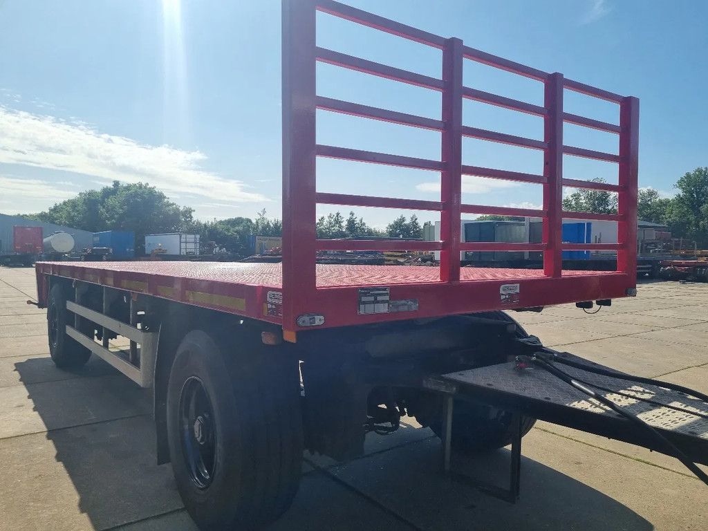 NETAM-FRUEHAUF 2 as langzaamverkeer hydr en lucht geremd, gerefit