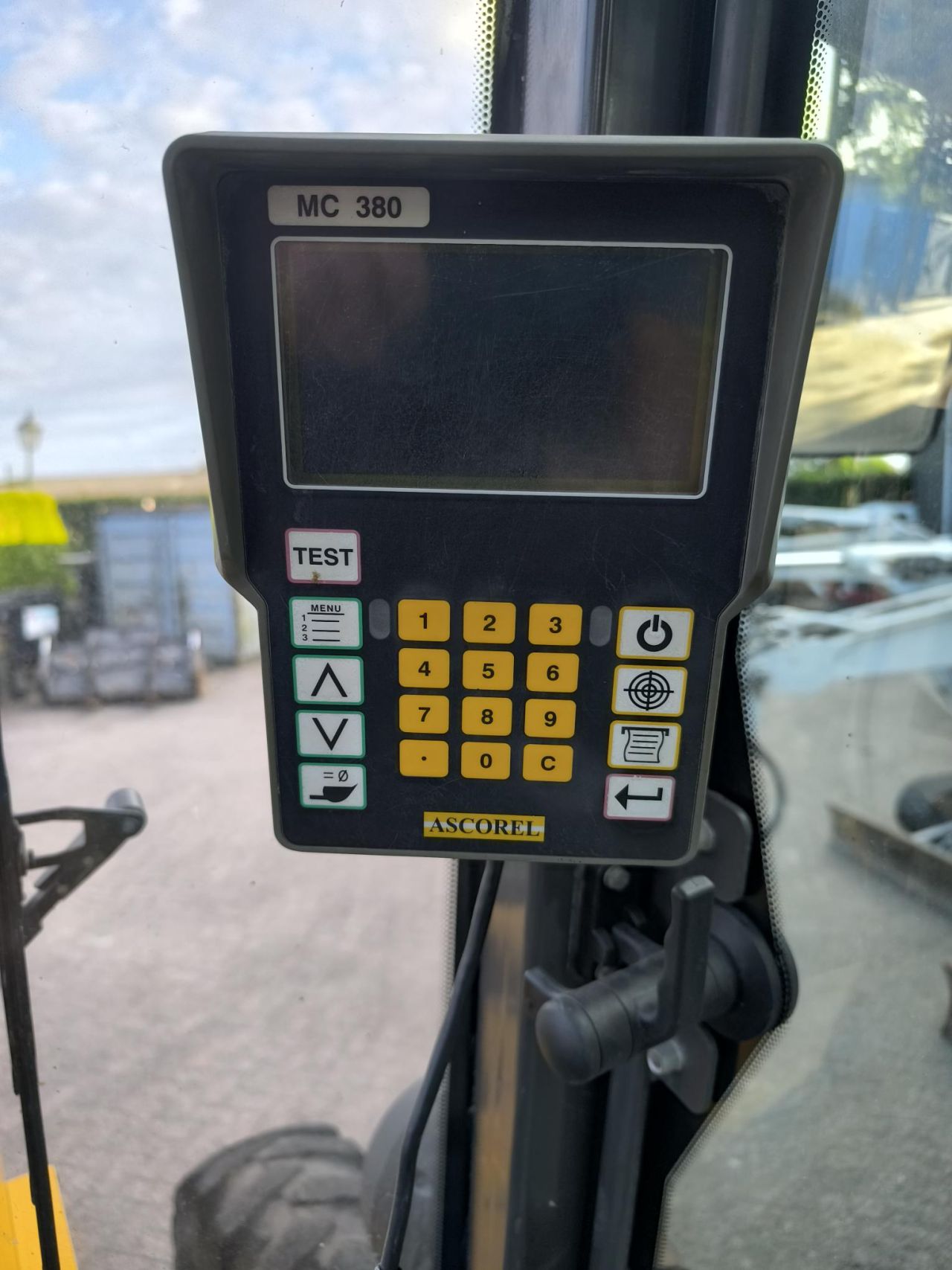 MECALAC AS700