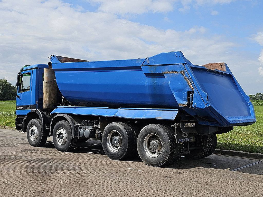 MERCEDES-BENZ ACTROS 3240 8x4 full steel