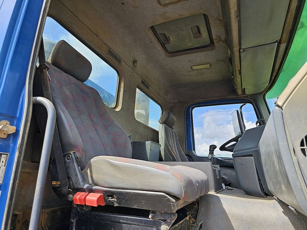MERCEDES-BENZ ACTROS 3240 8x4 full steel