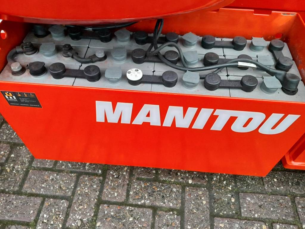 Manitou AETJ 170 knikarmhoogwerker hoogwerker