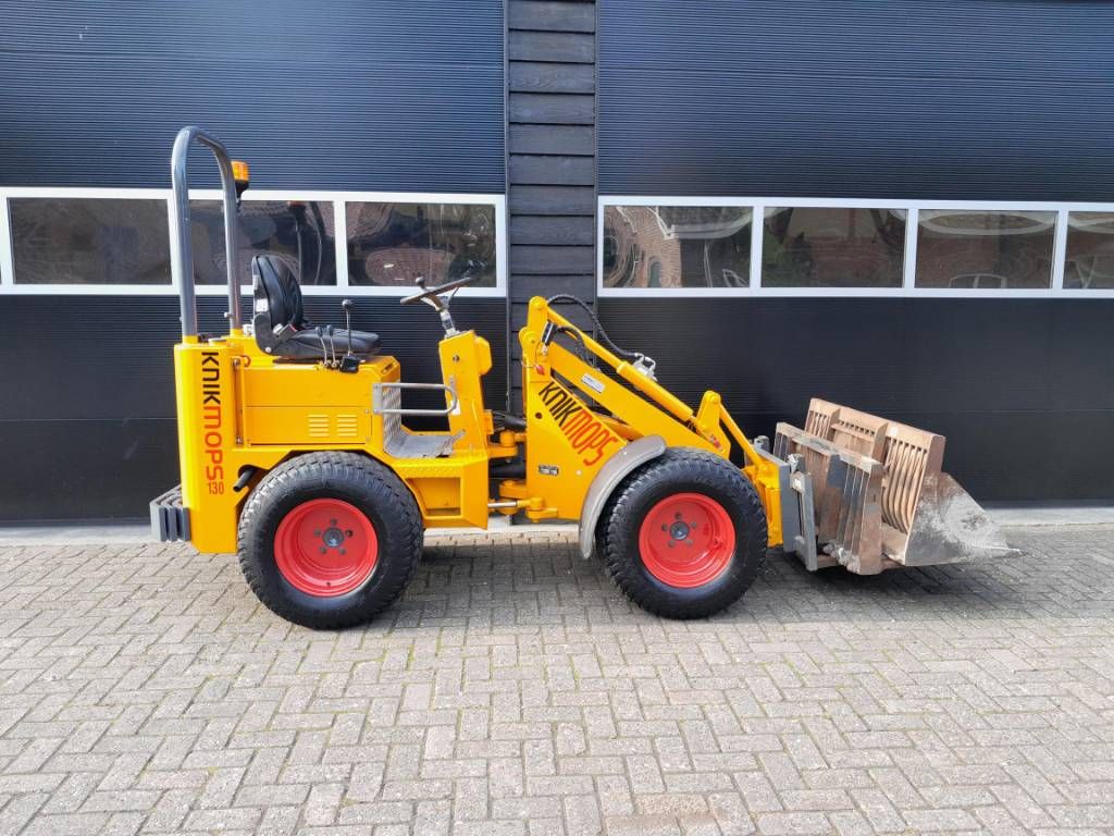 Knikmops 130 Minishovel - Compleet - Zeer netjes - Gecheckt