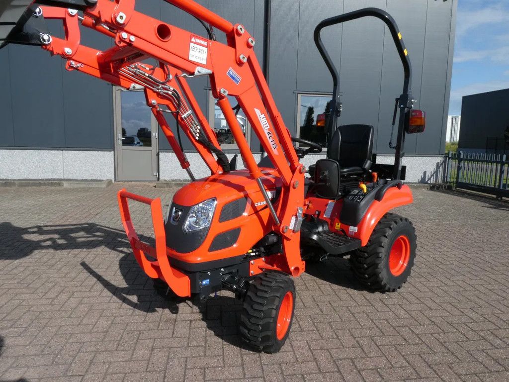 Kioti CS2510 4wd HST / 0001 Draaiuren / Voorlader