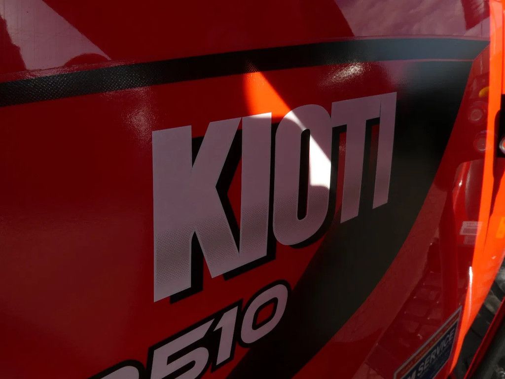 Kioti CS2510 4wd HST / 0001 Draaiuren / Voorlader