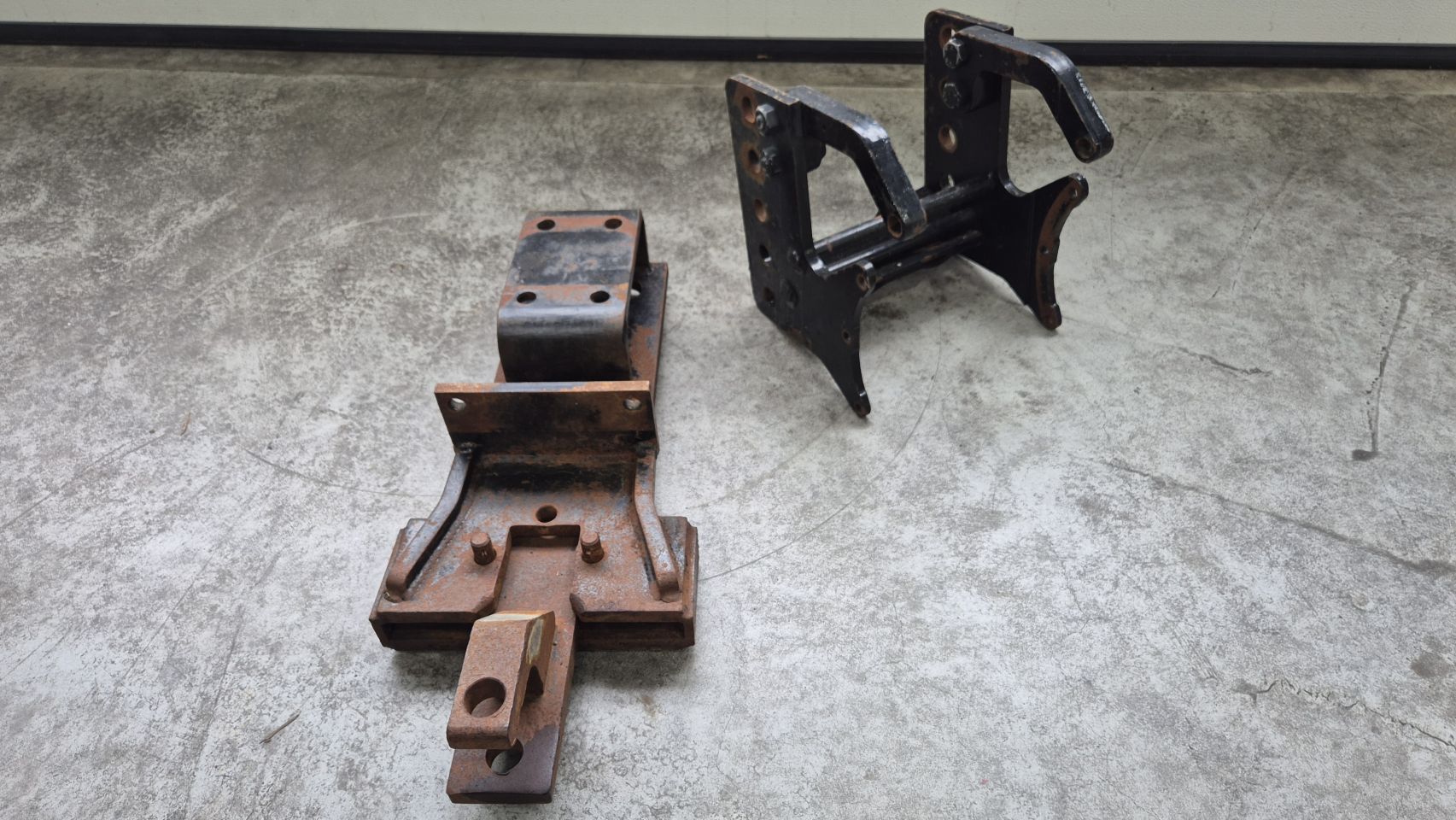 Cramer Trekhaakframe voor Massey Ferguson