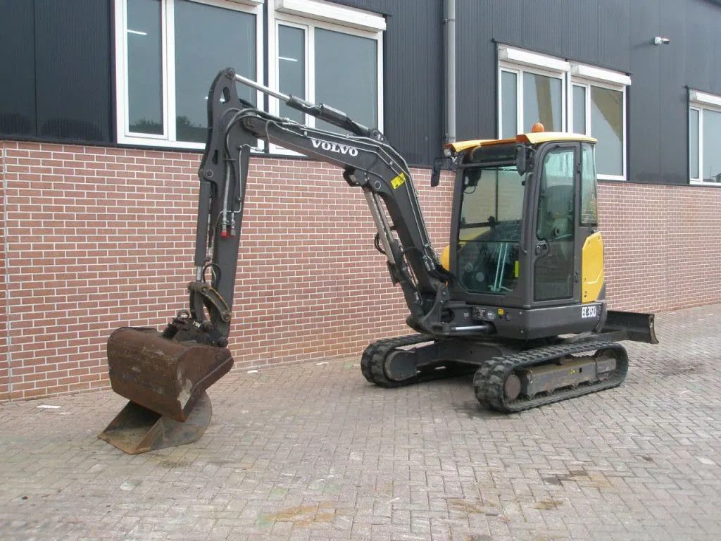 Volvo EC35D