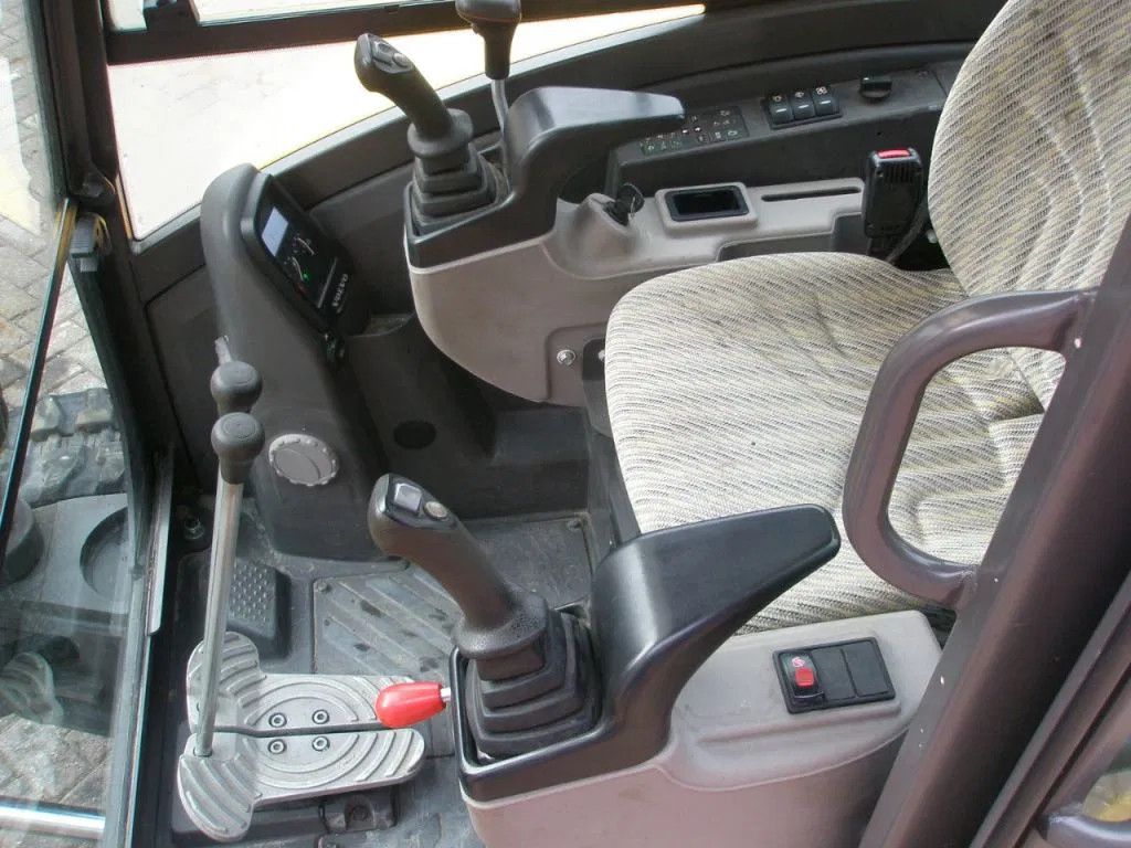 Volvo EC35D