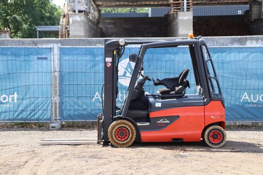 Gabelstapler Linde E25L-01 Elektro 2500kg 5,0m 2015