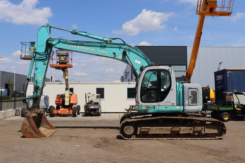 Kobelco SK235SR Diesel 2000 Raupenbagger