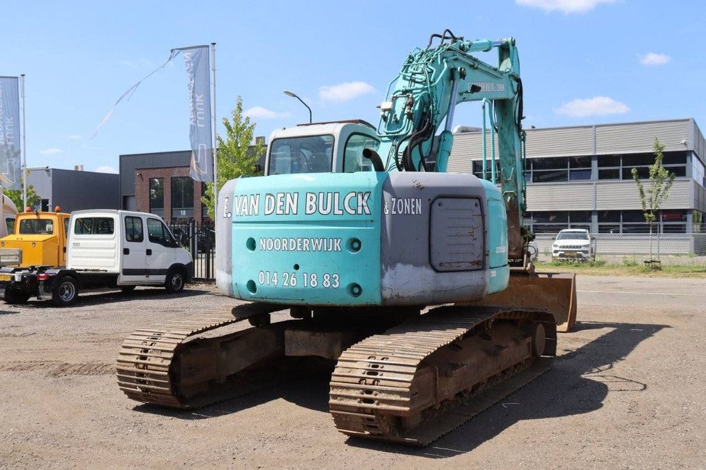 Kobelco SK235SR Diesel 2000 Raupenbagger