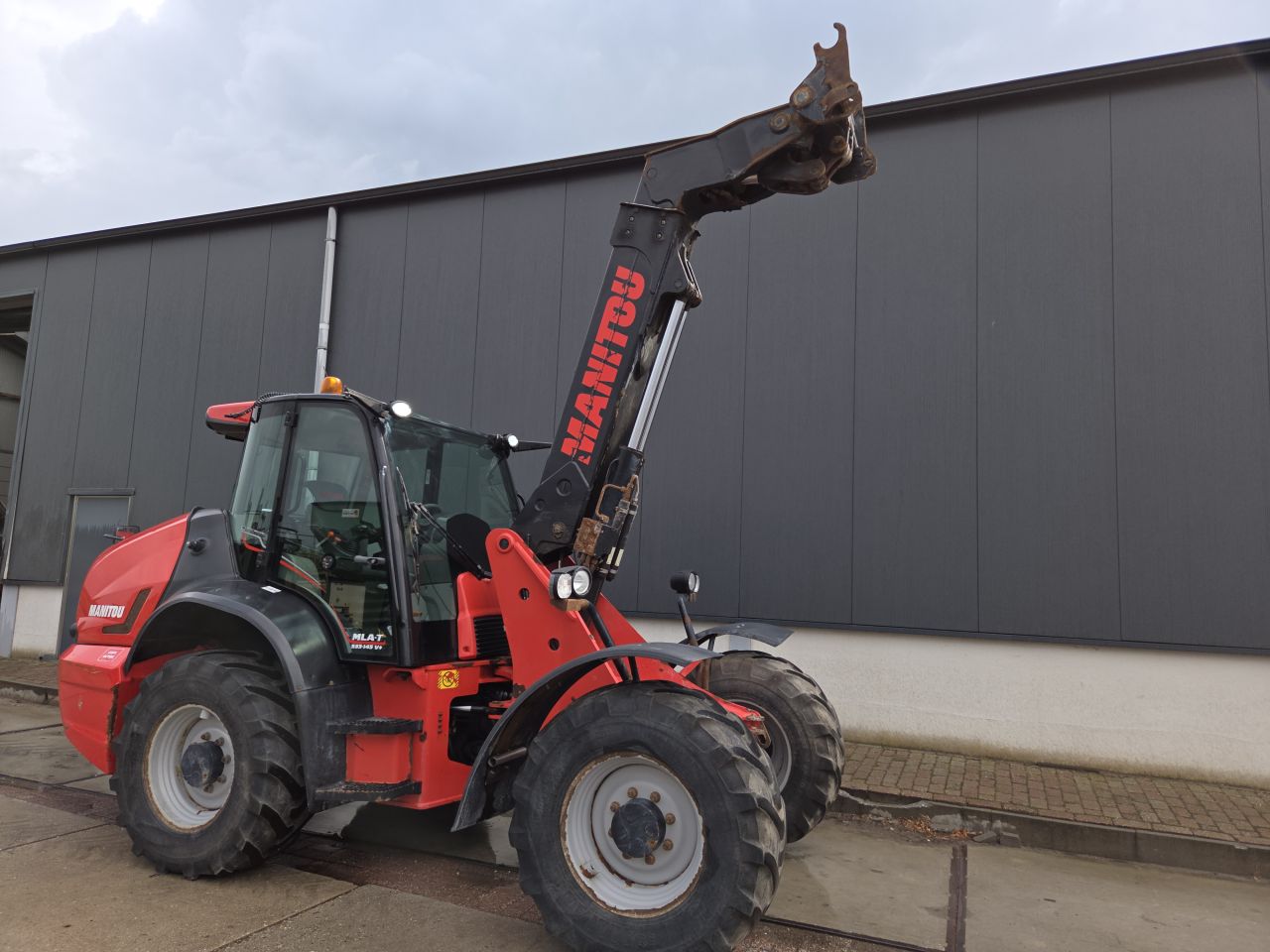 Manitou MLA-T 533-145V Plus Telescoop