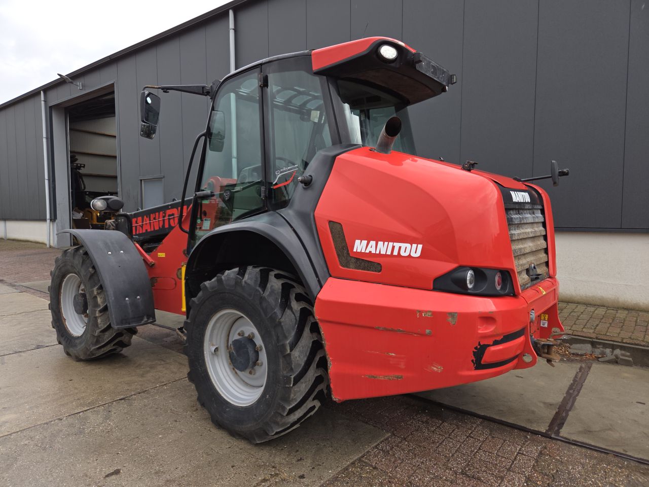 Manitou MLA-T 533-145V Plus Telescoop