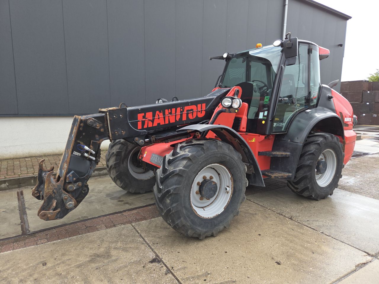 Manitou MLA-T 533-145V Plus Telescoop