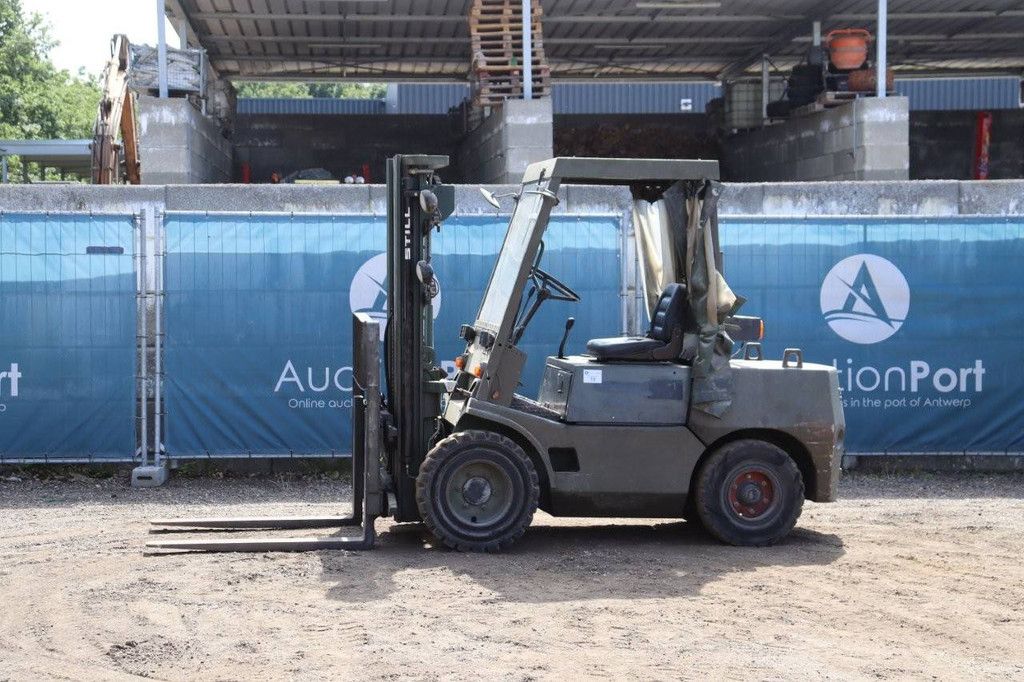 Rough-terrain forklift Still DFG 3/4106 Diesel 2720kg 4.0m 1986