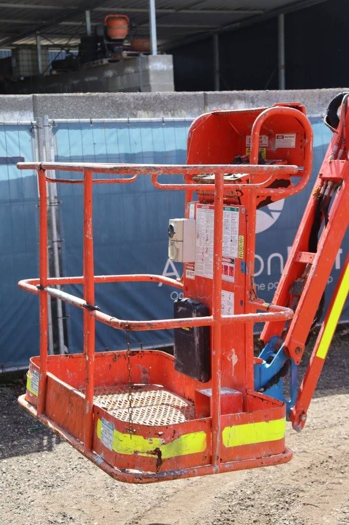 Articulating boom lift Genie Z-34/22 Diesel 2010