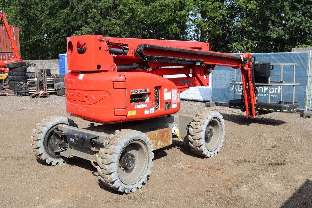 Niftylift HR17 Elektro- und Diesel-Gelenkarbeitsbühne