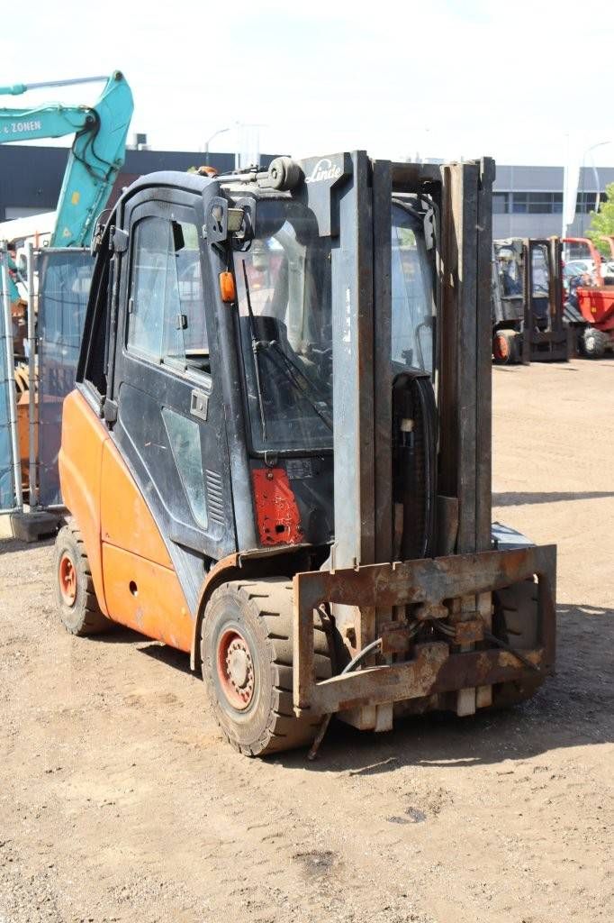 Gabelstapler Linde H30D Diesel 3000kg 7,0m 2005