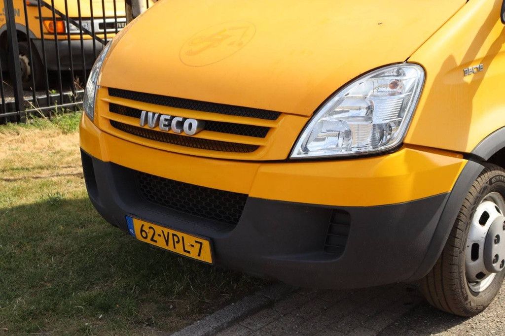 Trailer BE-Combi Iveco 35C15 Diesel 2005