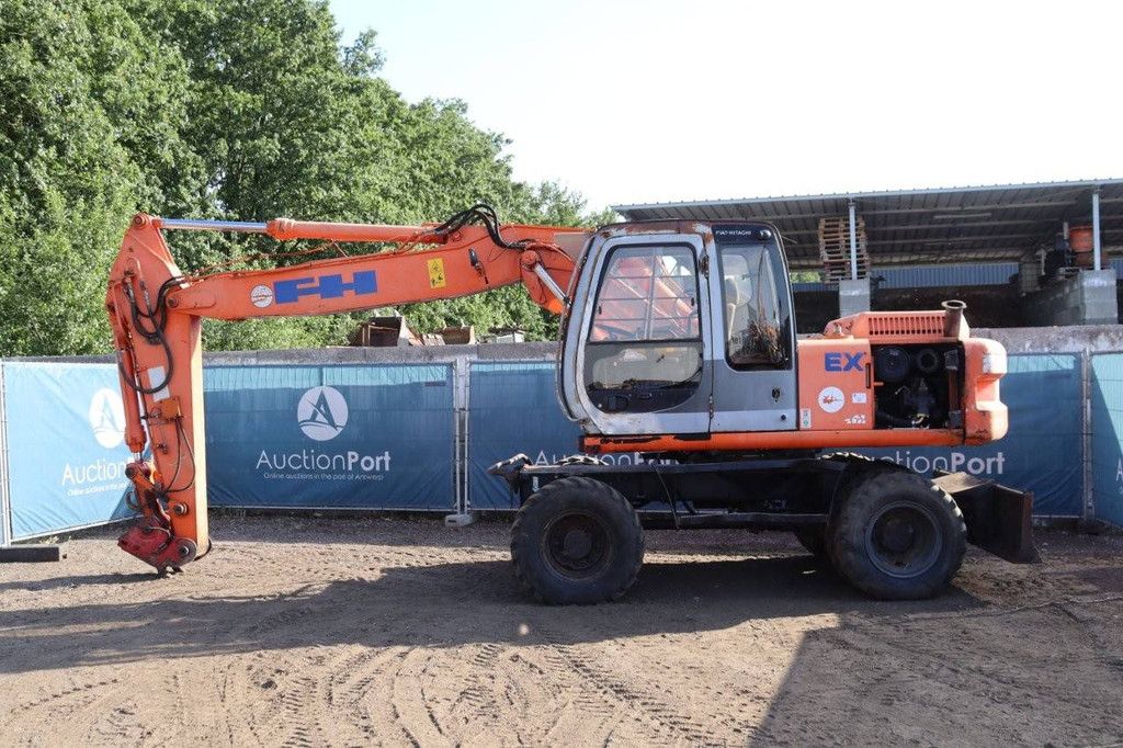Wheel excavator Fiat Hitachi EX 165W Diesel 1999