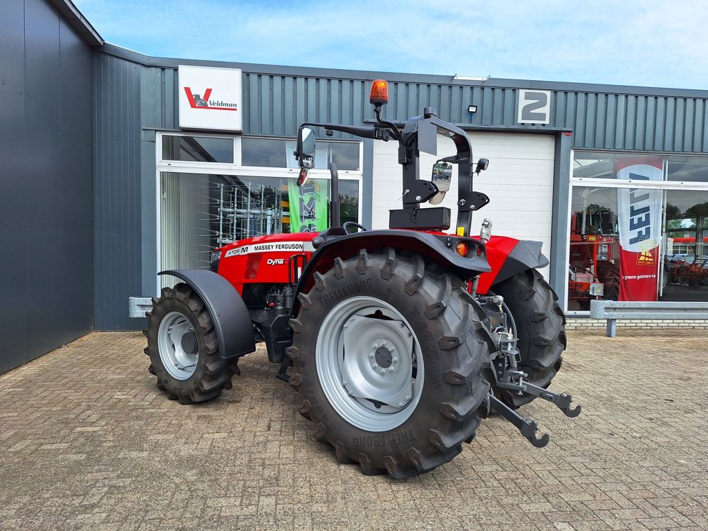 Massey Ferguson 4709-M DYNA-2