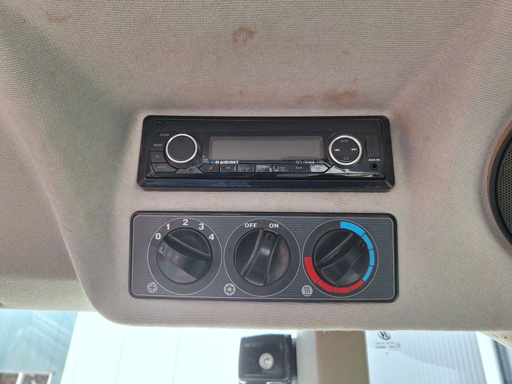 Massey Ferguson 4709 CAB ESSENTIAL