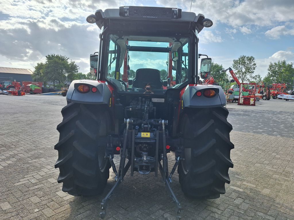 Massey Ferguson 4709 CAB ESSENTIAL