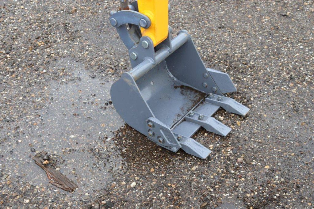 Minigraver Hytec XV10B Diesel 9.5pk 2022 Nieuw
