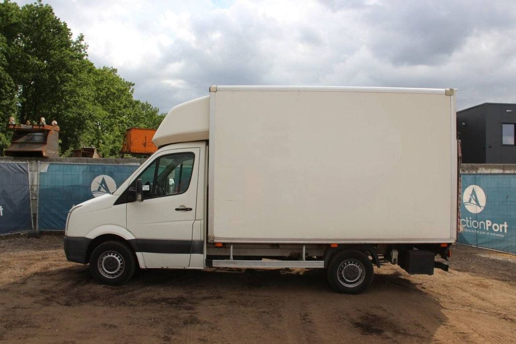 Box truck Volkswagen Crafter Diesel 2011