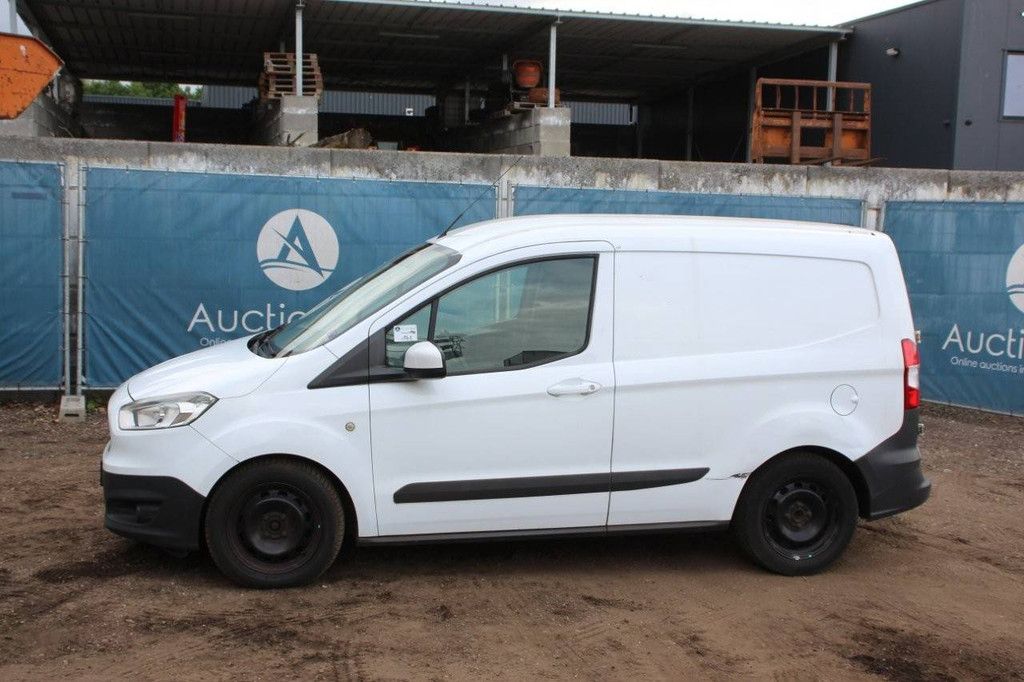 Ford Transit Courier Diesel 2015