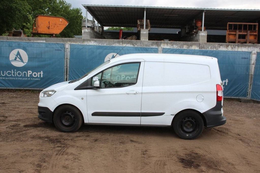 Ford Transit Courier Diesel 2015