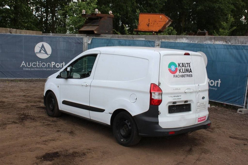 Ford Transit Courier Diesel 2015