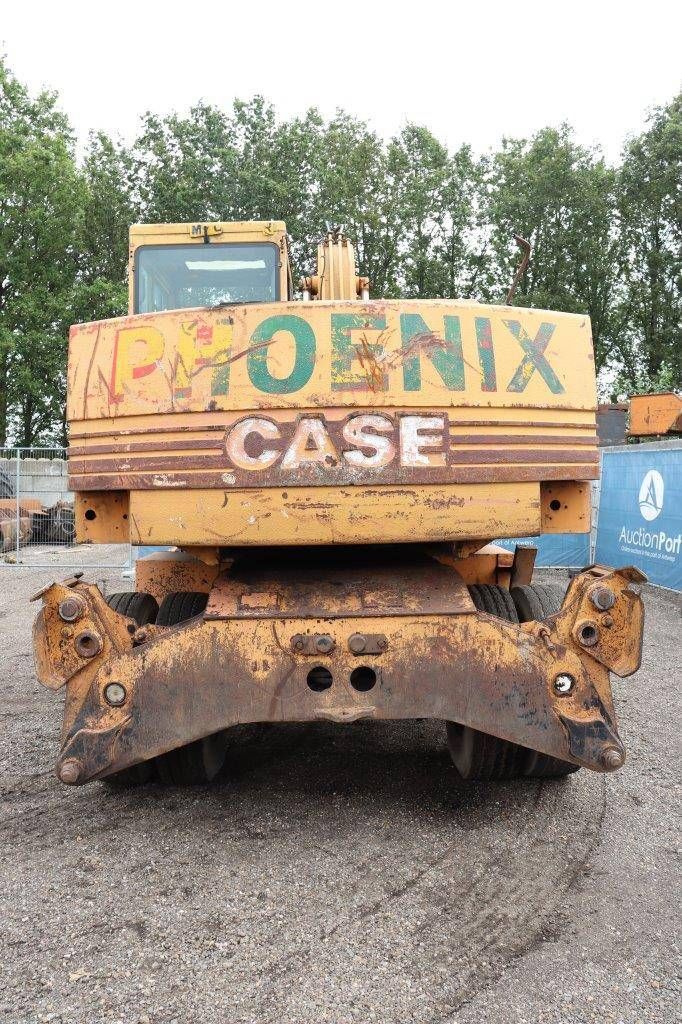 Case 688B-P Dieselbagger mit 88 PS