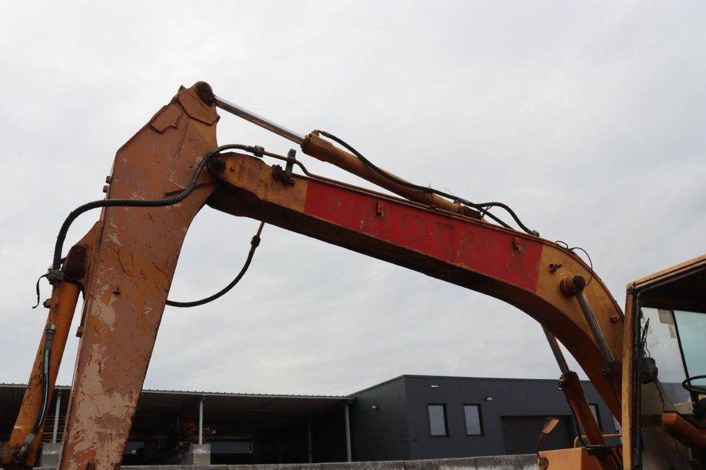 Case 688B-P Dieselbagger mit 88 PS