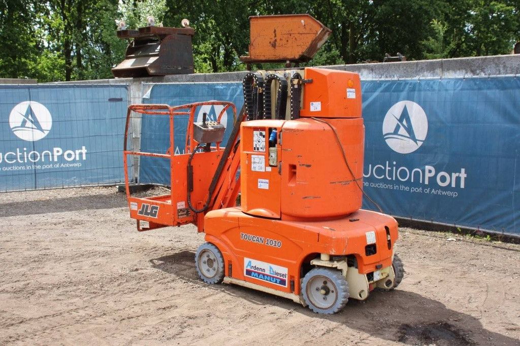 JLG Toucan 1010 Electric Mast Lift 10.1m 2007