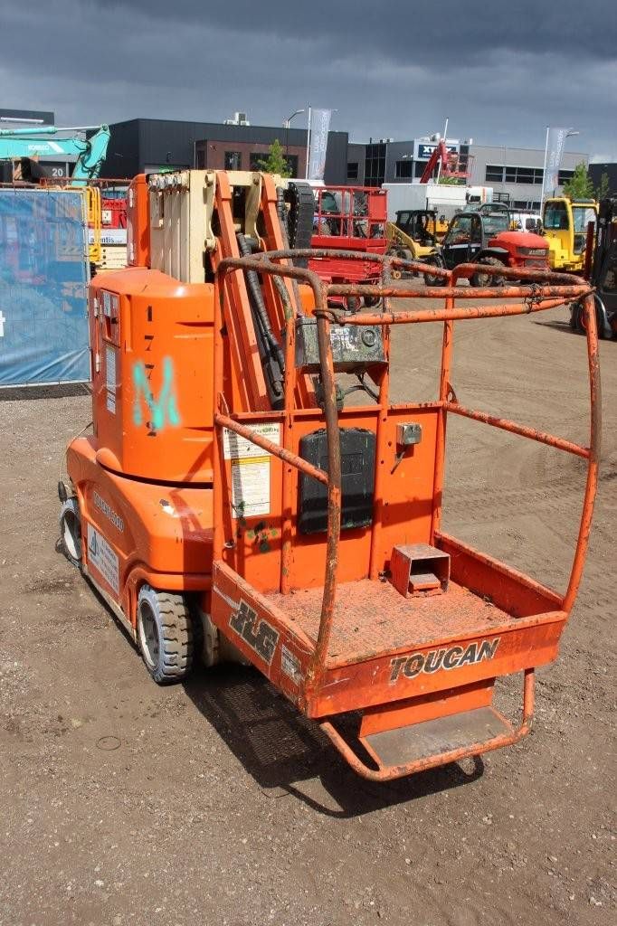 JLG Toucan 1010 Electric Mast Lift 10.1m 2007