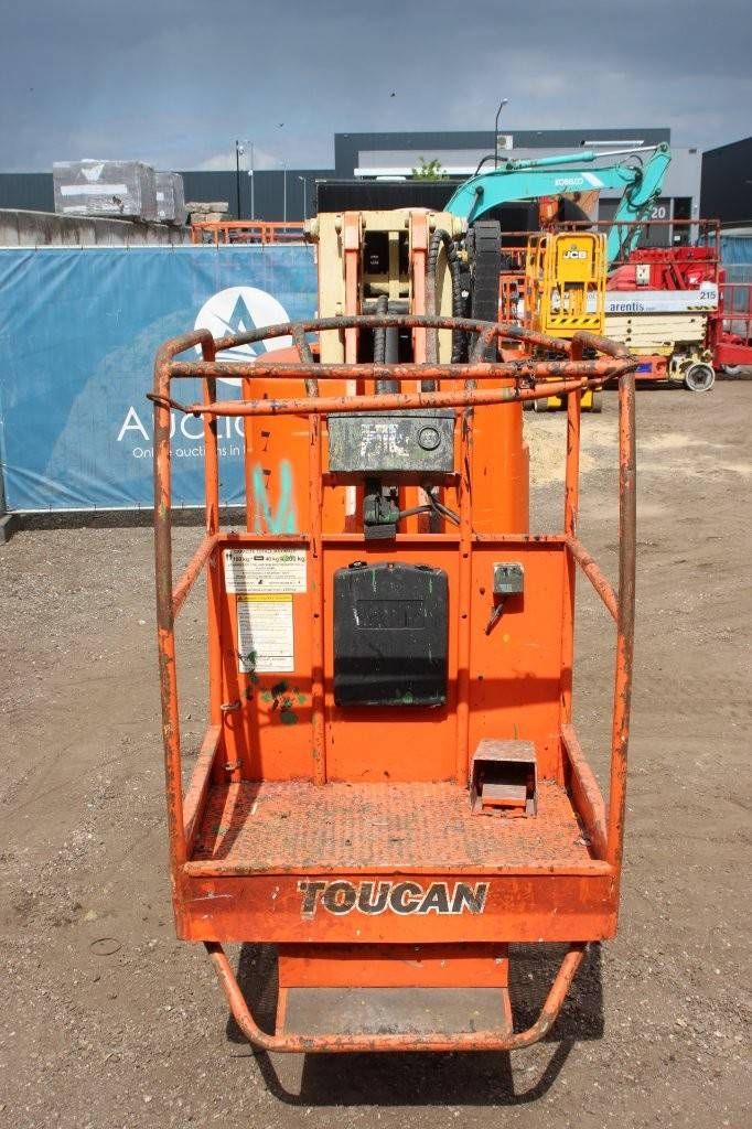 JLG Toucan 1010 Electric Mast Lift 10.1m 2007