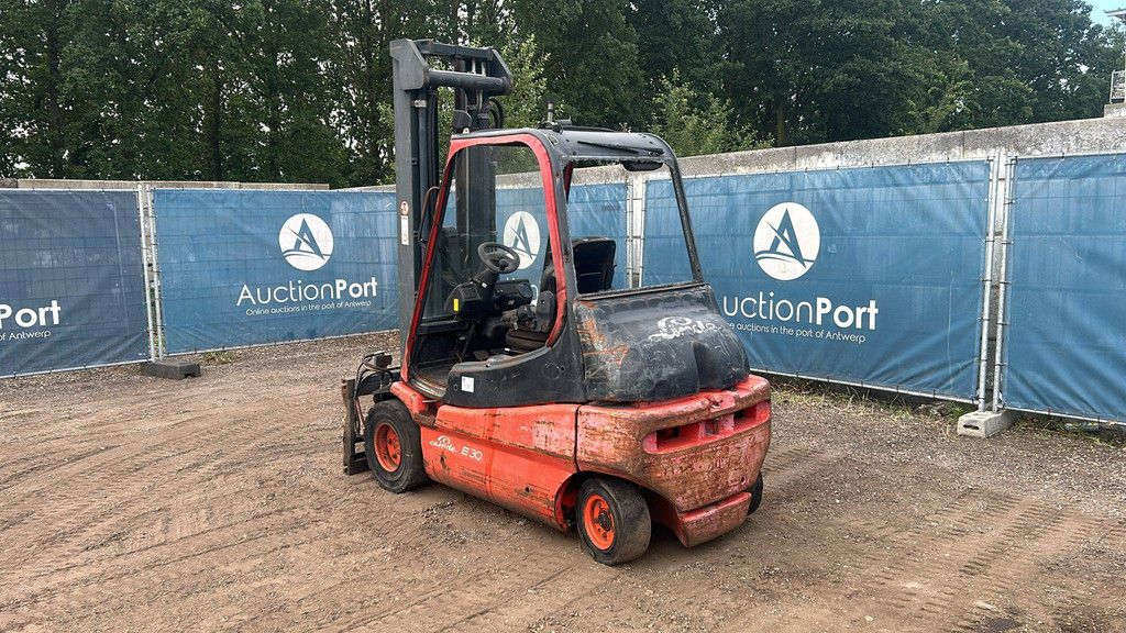Heftruck Linde E30-02 Elektrisch 3000kg 4.5m 2000